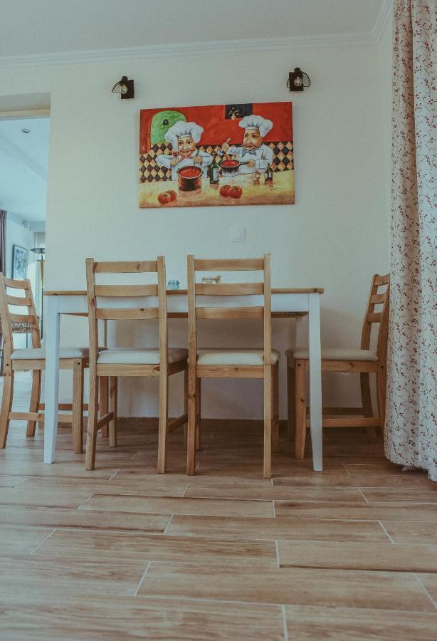 Reginas Apartments 依克希亚 外观 照片